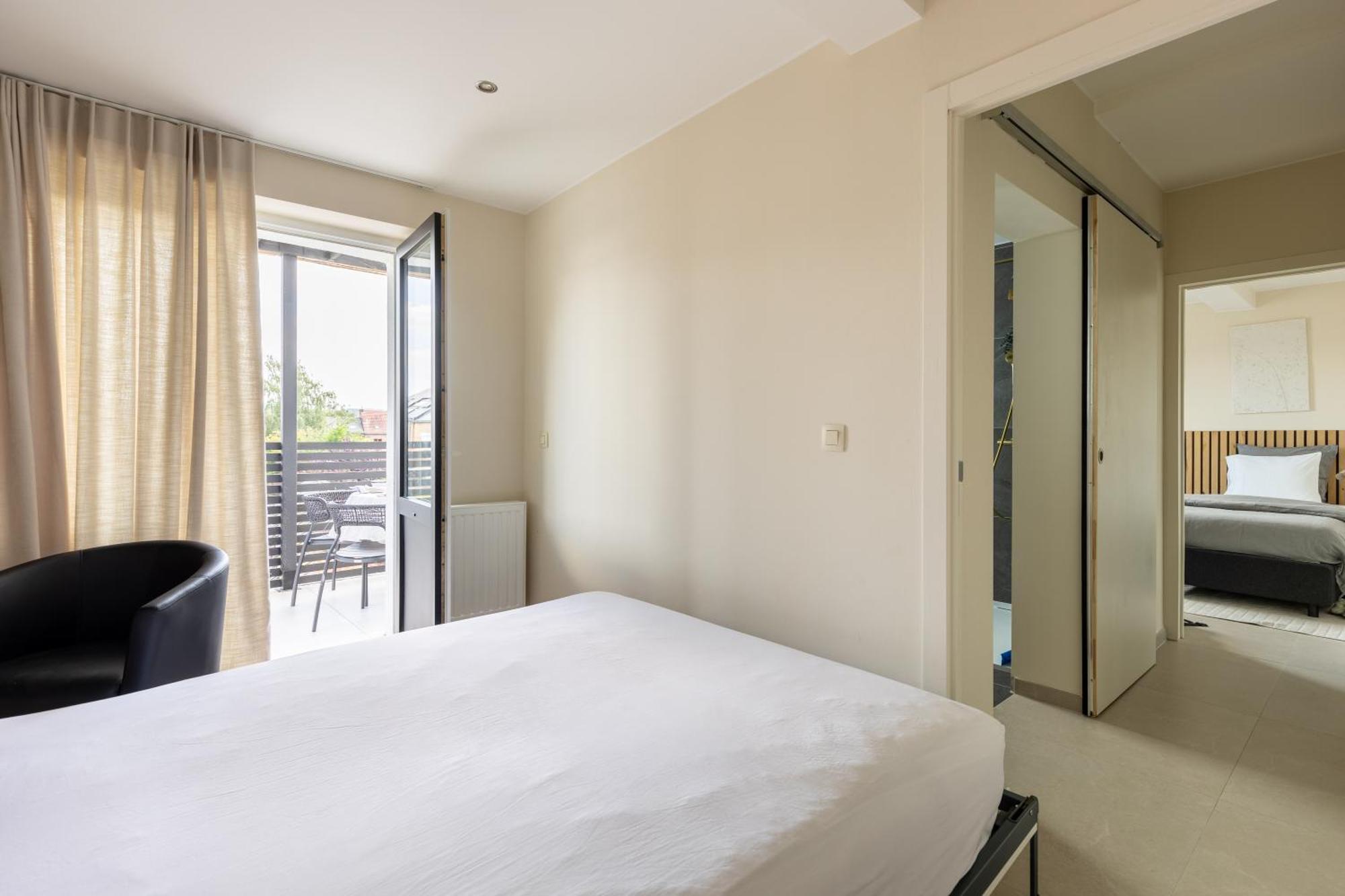 The Edgewater Suites - Skyline Namur Extérieur photo