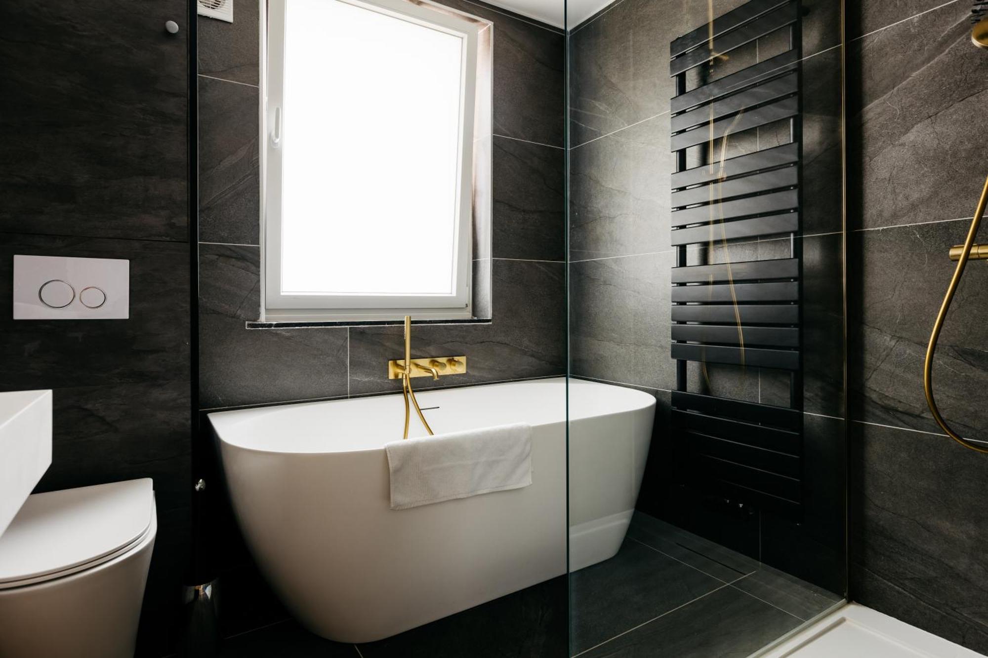 The Edgewater Suites - Skyline Namur Extérieur photo